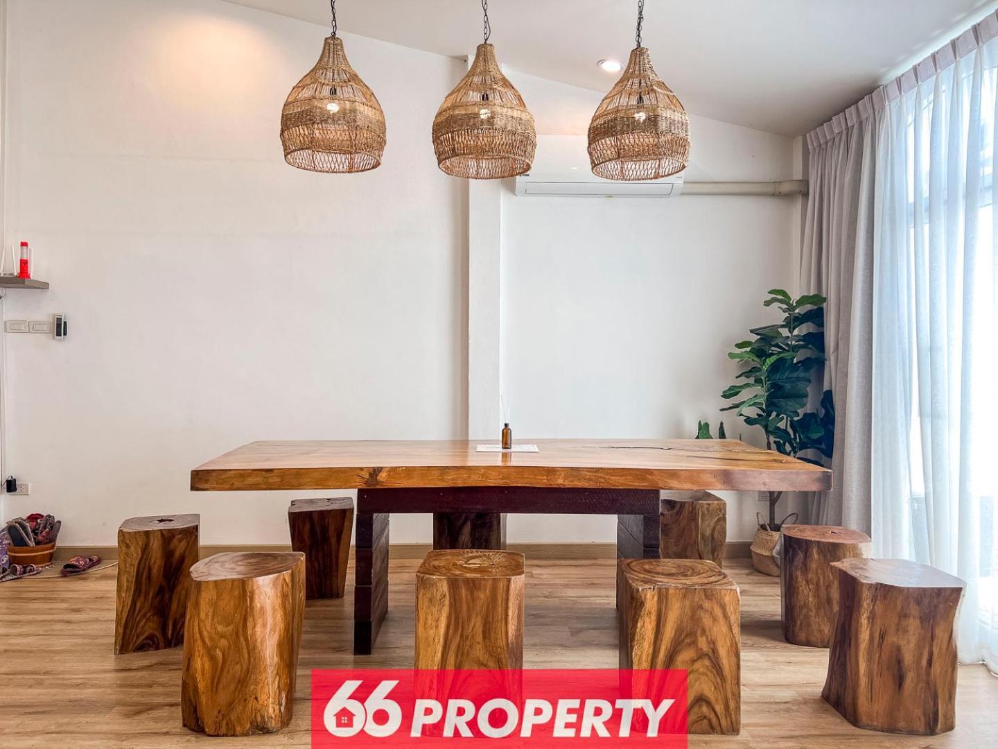 The White House - 2min To Old - Near Walking Street Nhà nghỉ *